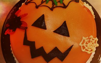 Hurjat Halloween leivonnaiset meiltä!!