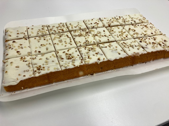 Porkkanapiirakkalevy (24kplx50g) gluteeniton ja laktoositon