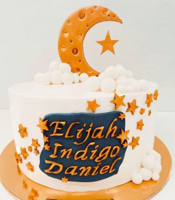 Kuvateksti - Erikoiskakku - Kuu1